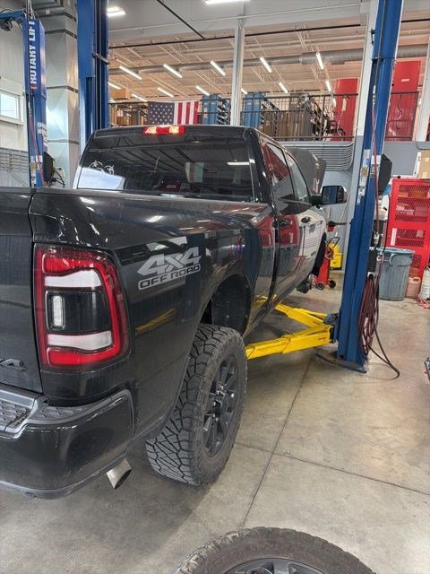 Used 2020 RAM 2500 Big Horn w/ Night Edition AWD/4WD image 3
