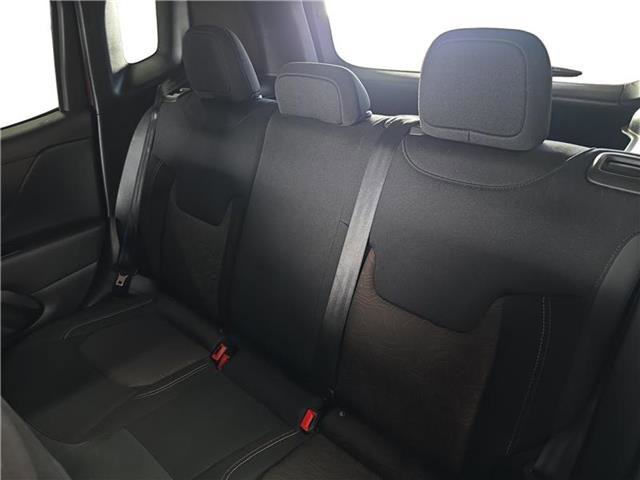 Used 2023 Jeep Renegade Latitude image 13