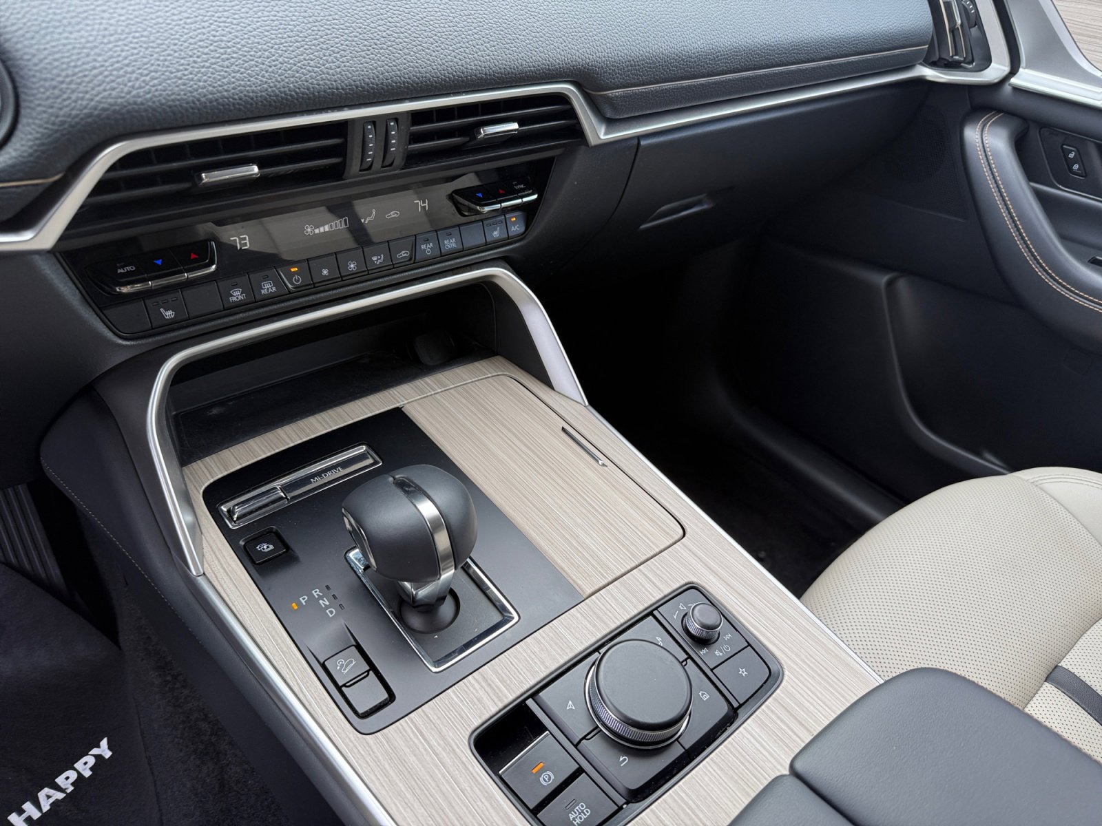 Certified 2024 MAZDA CX-90 Plug-In Hybrid w/ Preferred image 13