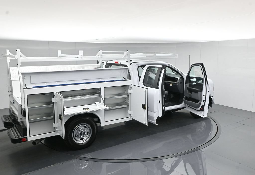 New 2026 Ford F250 XL w/ XL Chrome Package RWD image 70