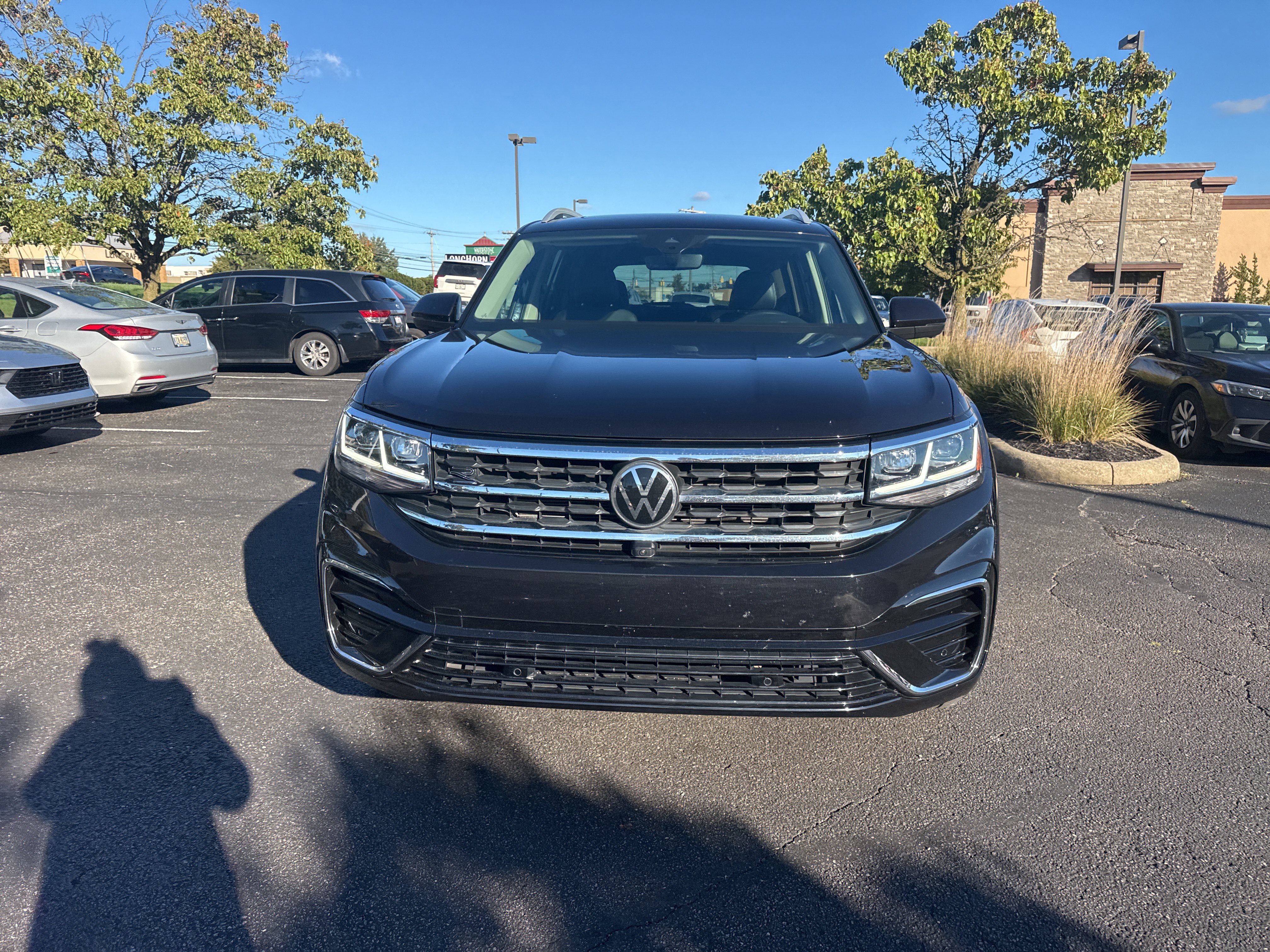 Used 2022 Volkswagen Atlas SEL Premium AWD/4WD image 19