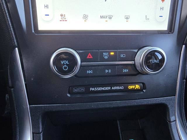 Used 2024 Ford Edge Titanium image 20