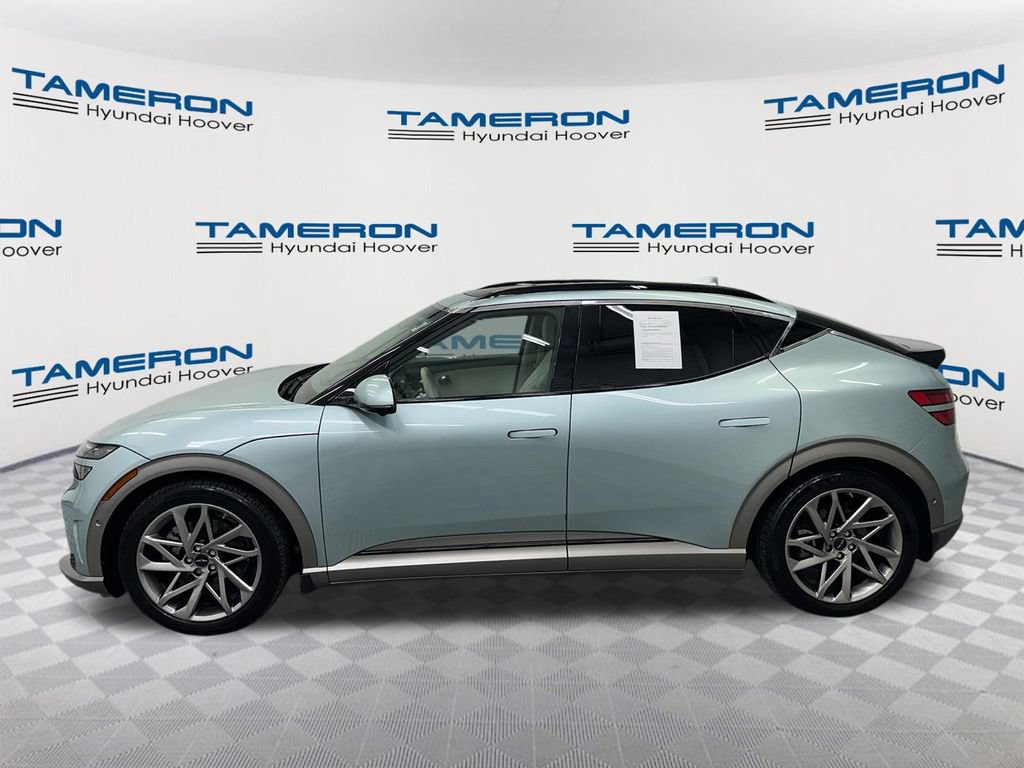 Used 2023 Genesis GV60 Advanced AWD/4WD image 2