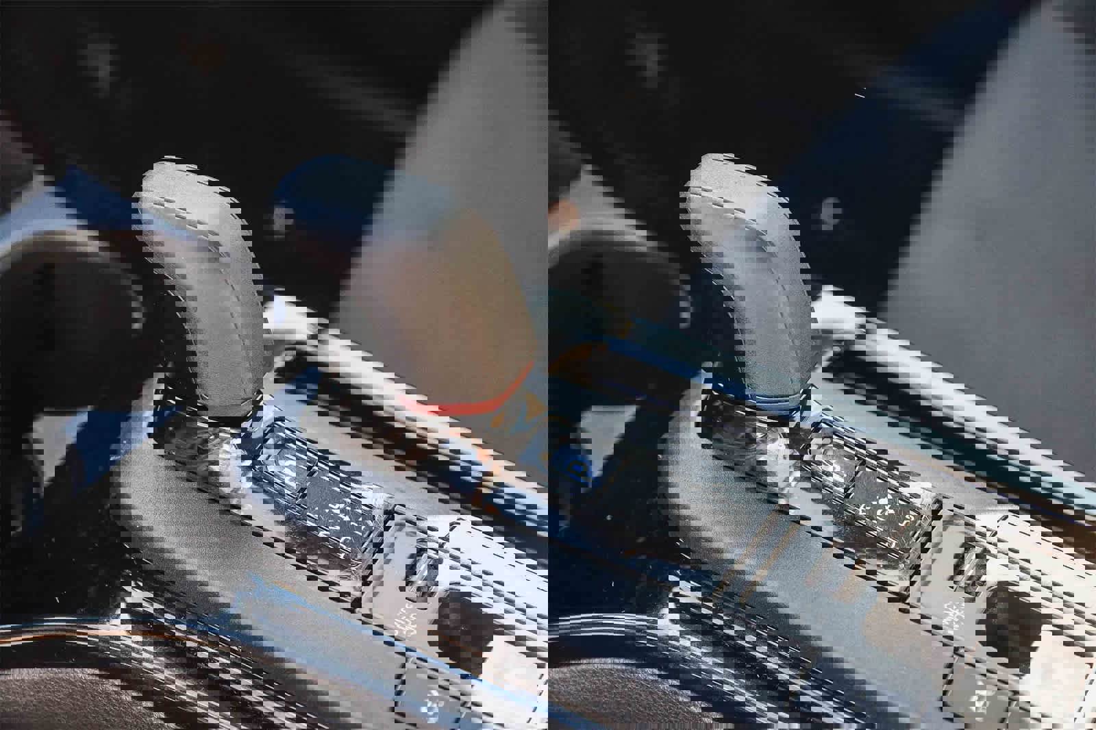 Used 2024 Toyota Prius Prime SE image 18