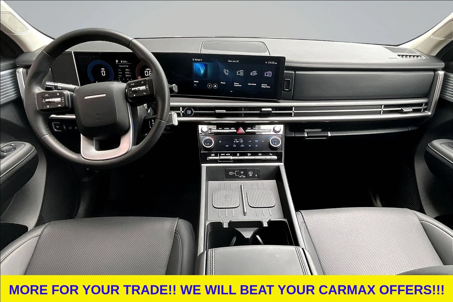 Used 2025 Hyundai Santa Fe SEL FWD image 8