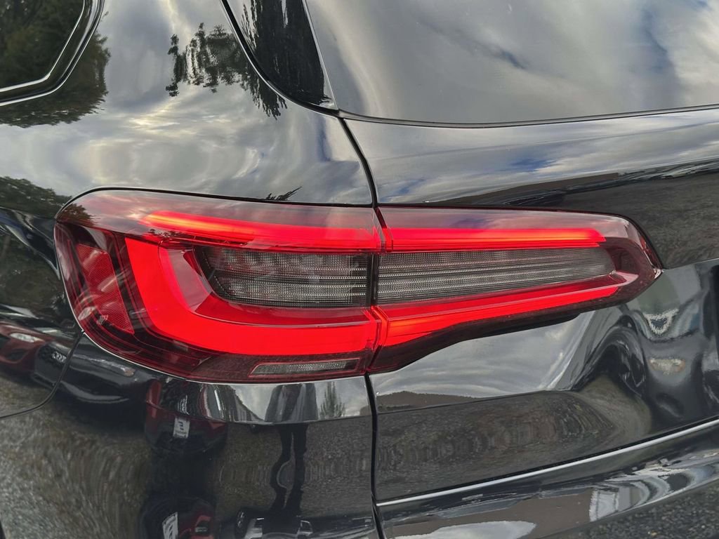 Used 2023 BMW X5 M w/ Executive Package image 12