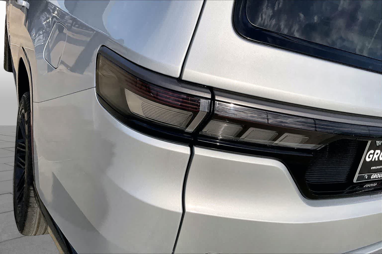 New 2026 Jeep Grand Wagoneer L Limited AWD/4WD image 14