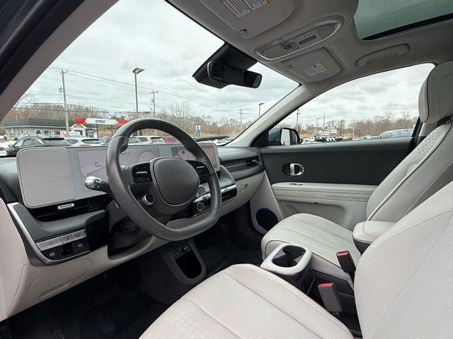 Used 2023 Hyundai Ioniq 5 Limited image 12