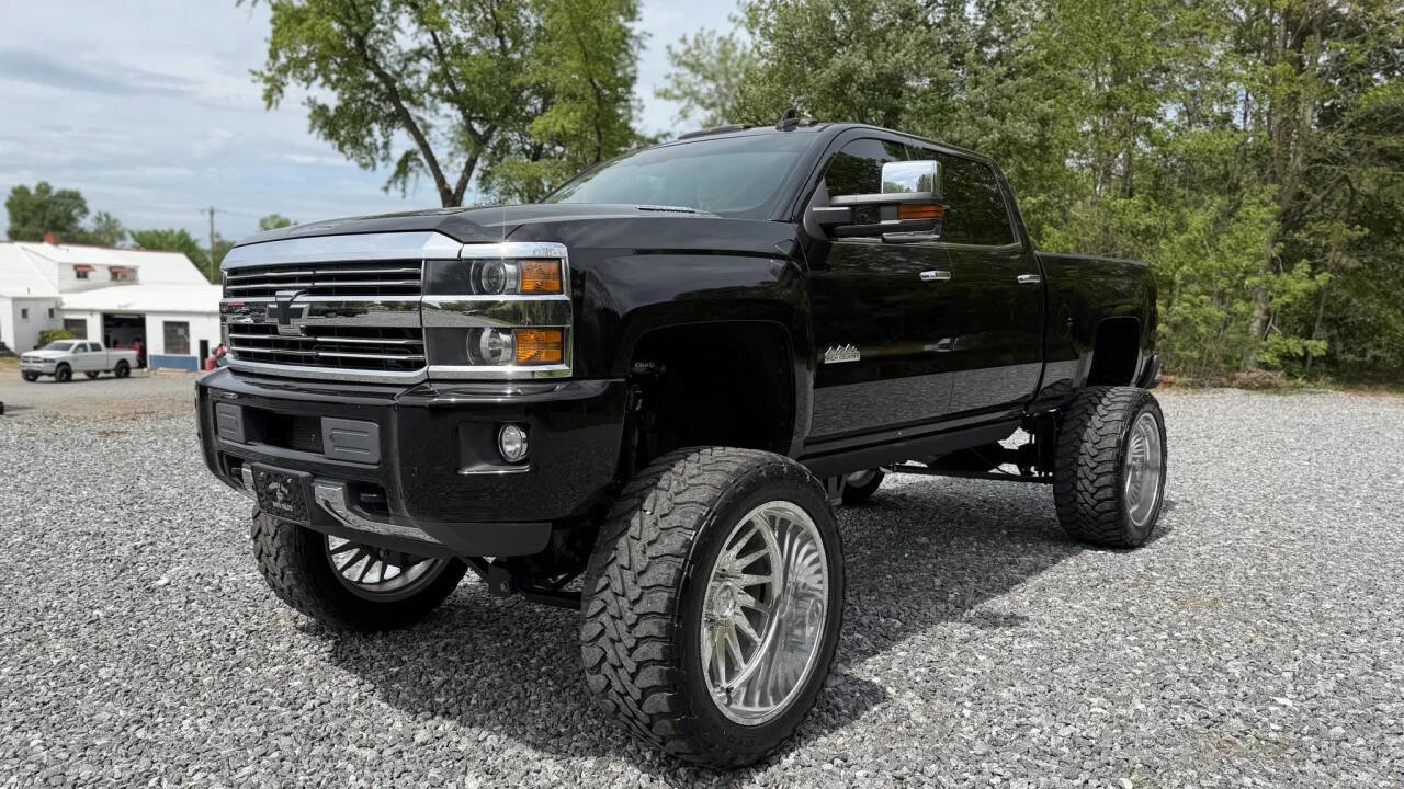 Used 2016 Chevrolet Silverado 2500 High Country w/ Duramax Plus Package AWD/4WD image 3