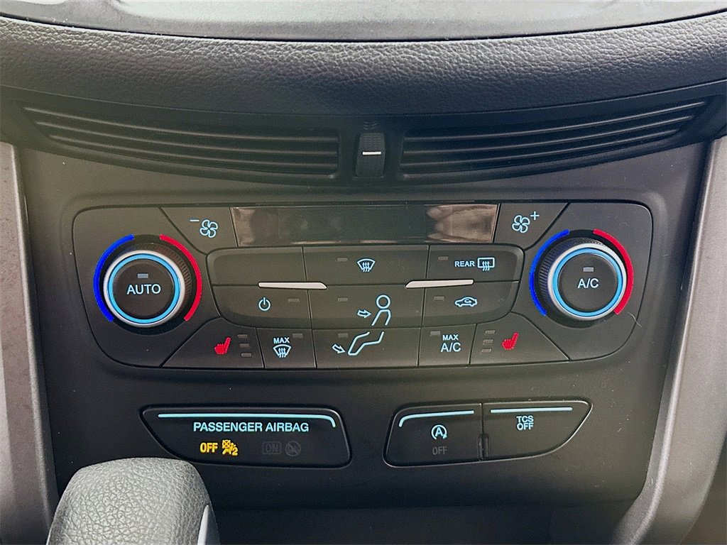 Used 2018 Ford Escape SE w/ SE Sync 3 Package image 16