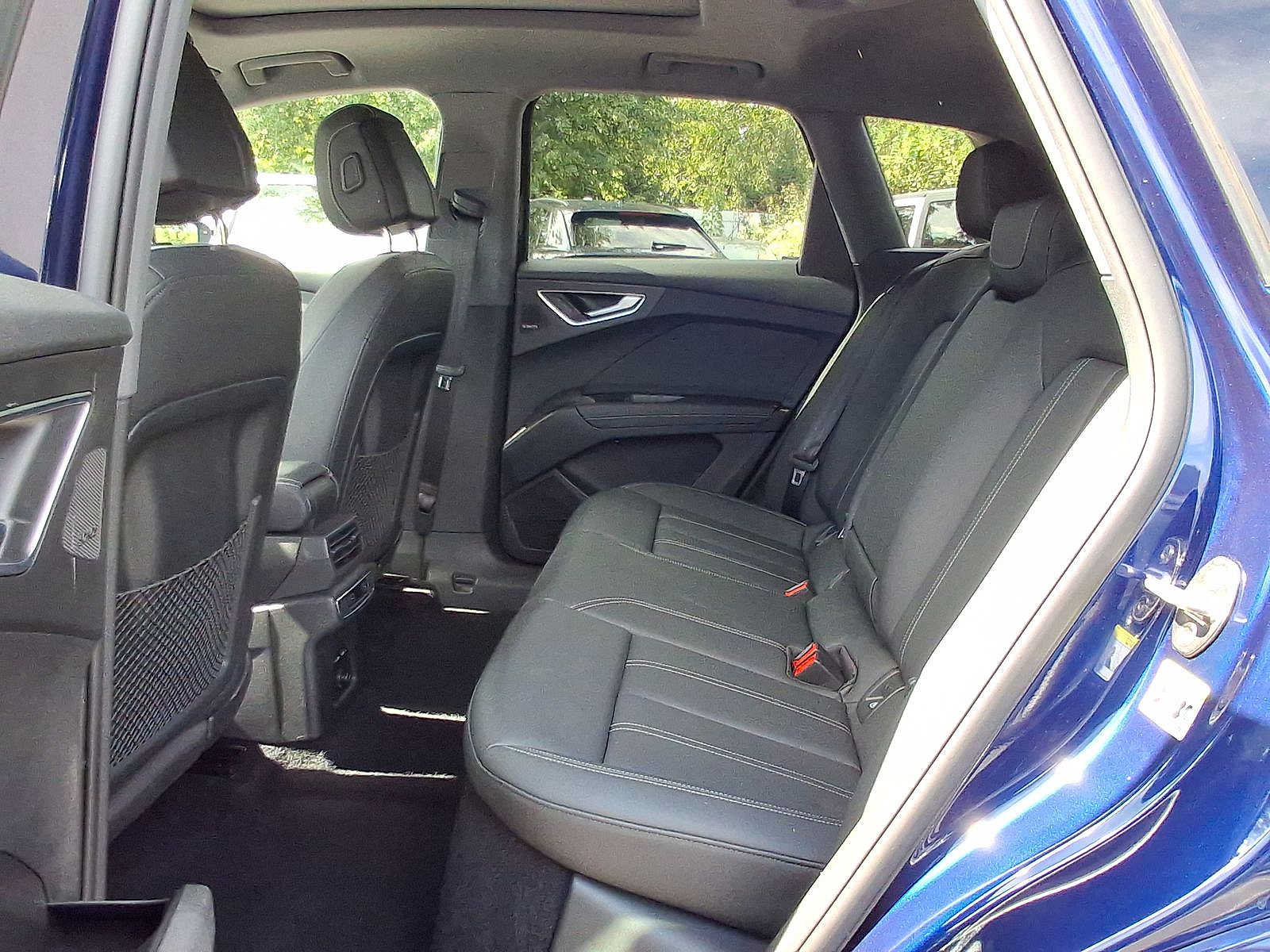 Used 2023 Audi Q4 e-tron Premium Plus w/ Premium Plus AWD/4WD image 26