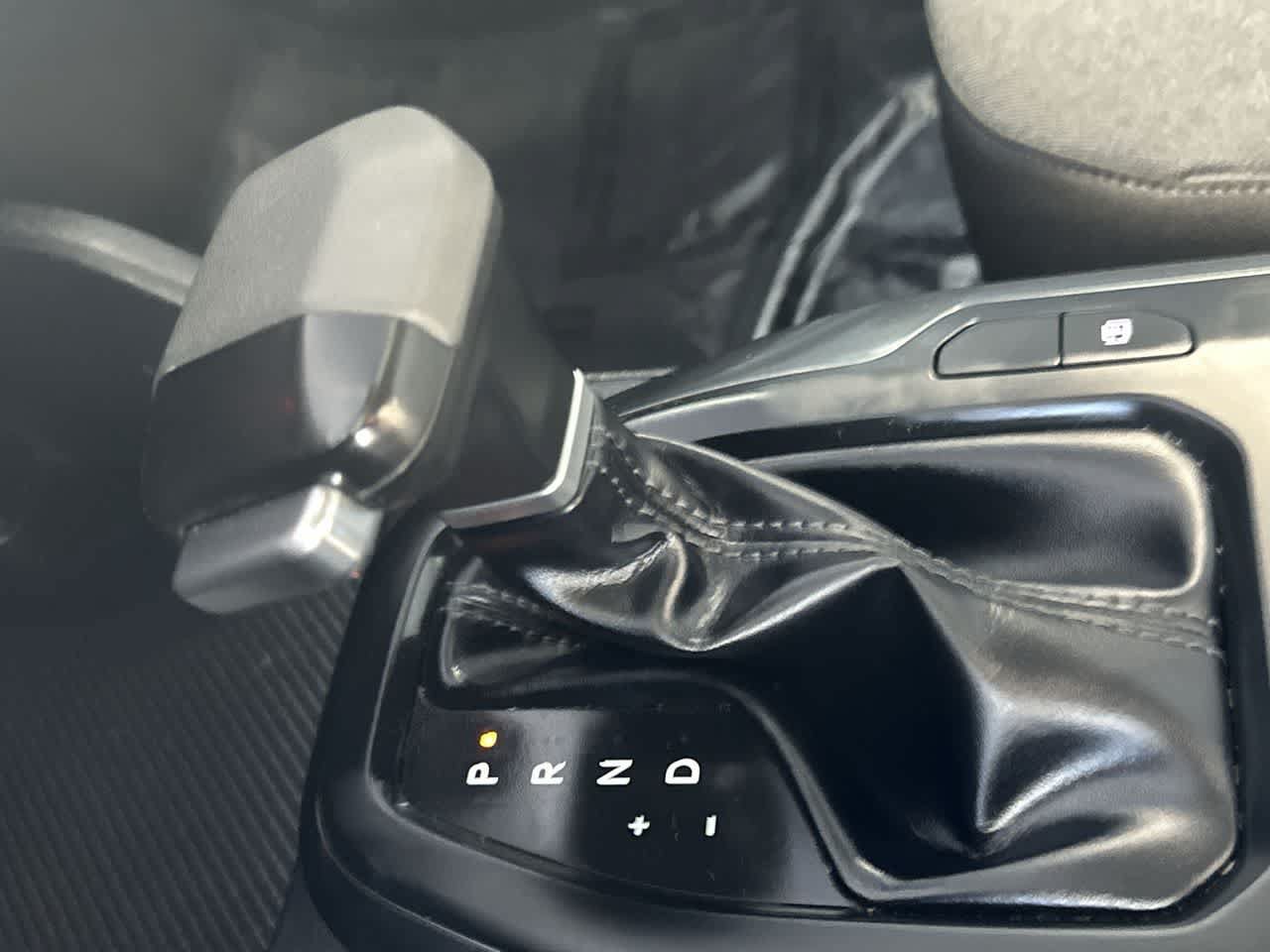 Used 2025 Kia K4 FWD image 21