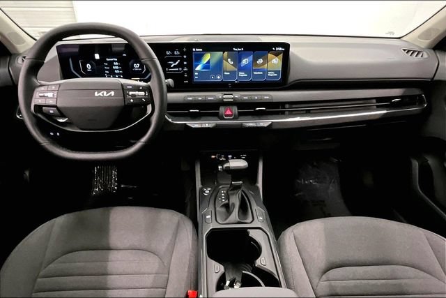 Used 2025 Kia K4 EX FWD image 17