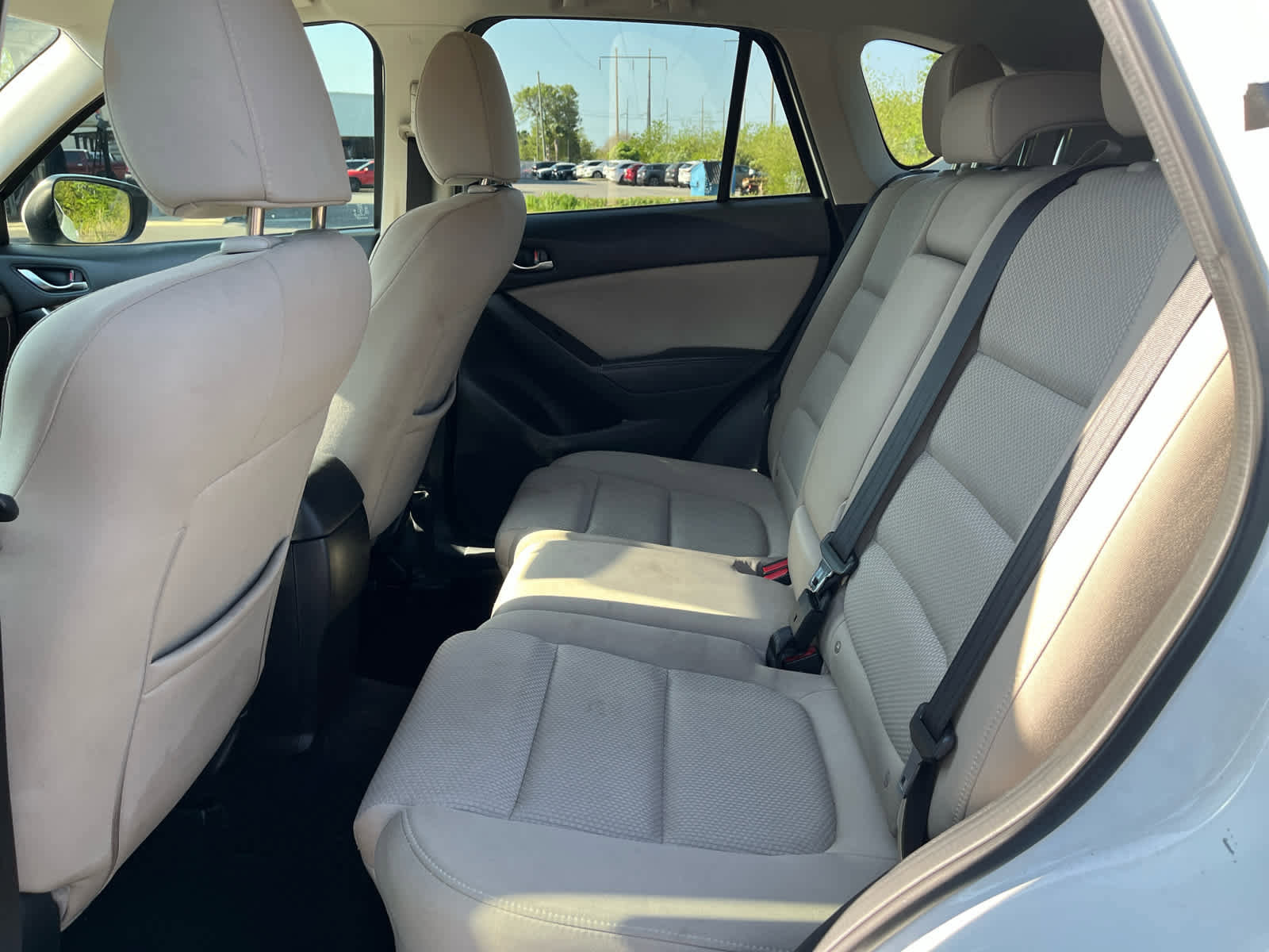 Used 2016 MAZDA CX-5 Touring image 5