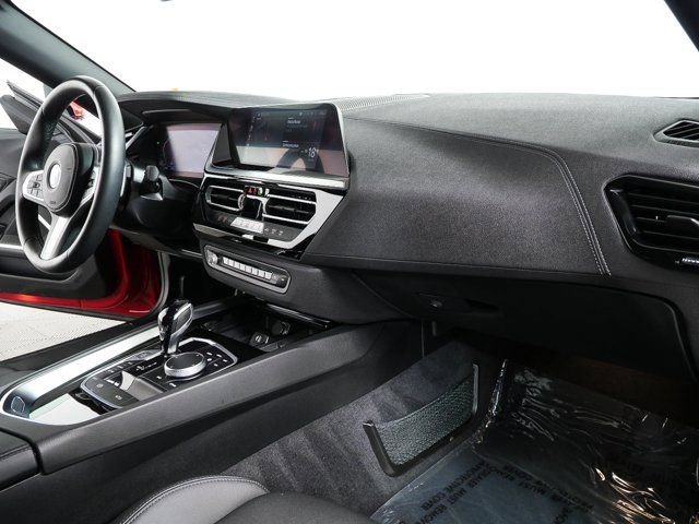 Used 2024 BMW Z4 sDrive30i image 19