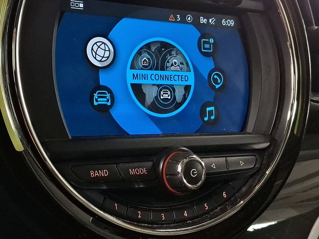 Used 2019 MINI Cooper Countryman S w/ Premium Package AWD/4WD image 13