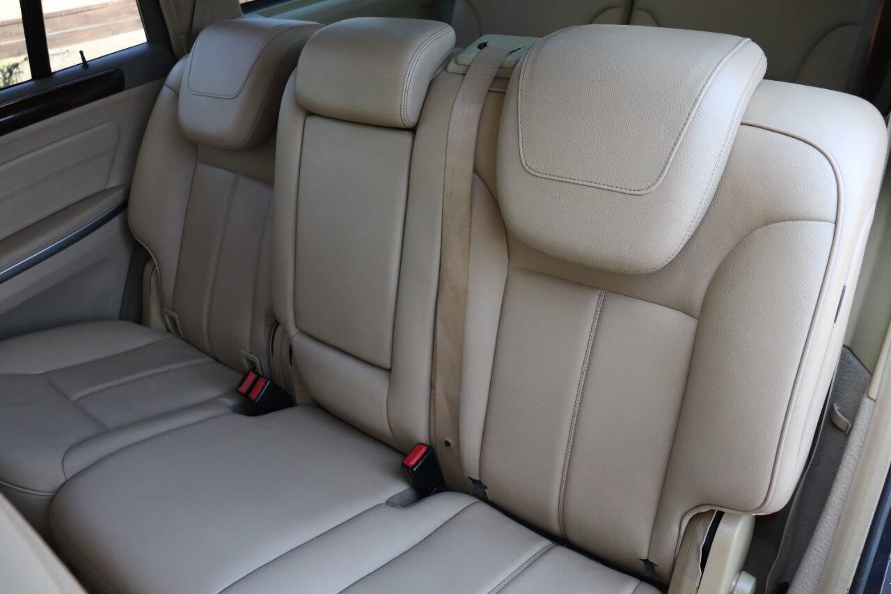 Used 2012 Mercedes-Benz GL 450 4MATIC image 47
