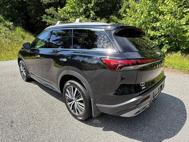 Used 2025 INFINITI QX60 Sensory w/ Vision Package AWD/4WD image 8