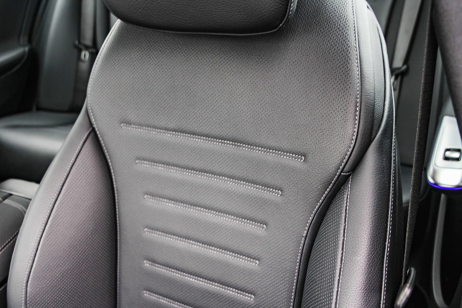 Certified 2025 Mercedes-Benz C 43 AMG 4MATIC Sedan image 24