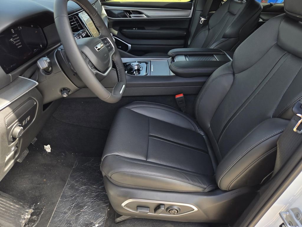 New 2026 Jeep Grand Wagoneer L Limited image 21