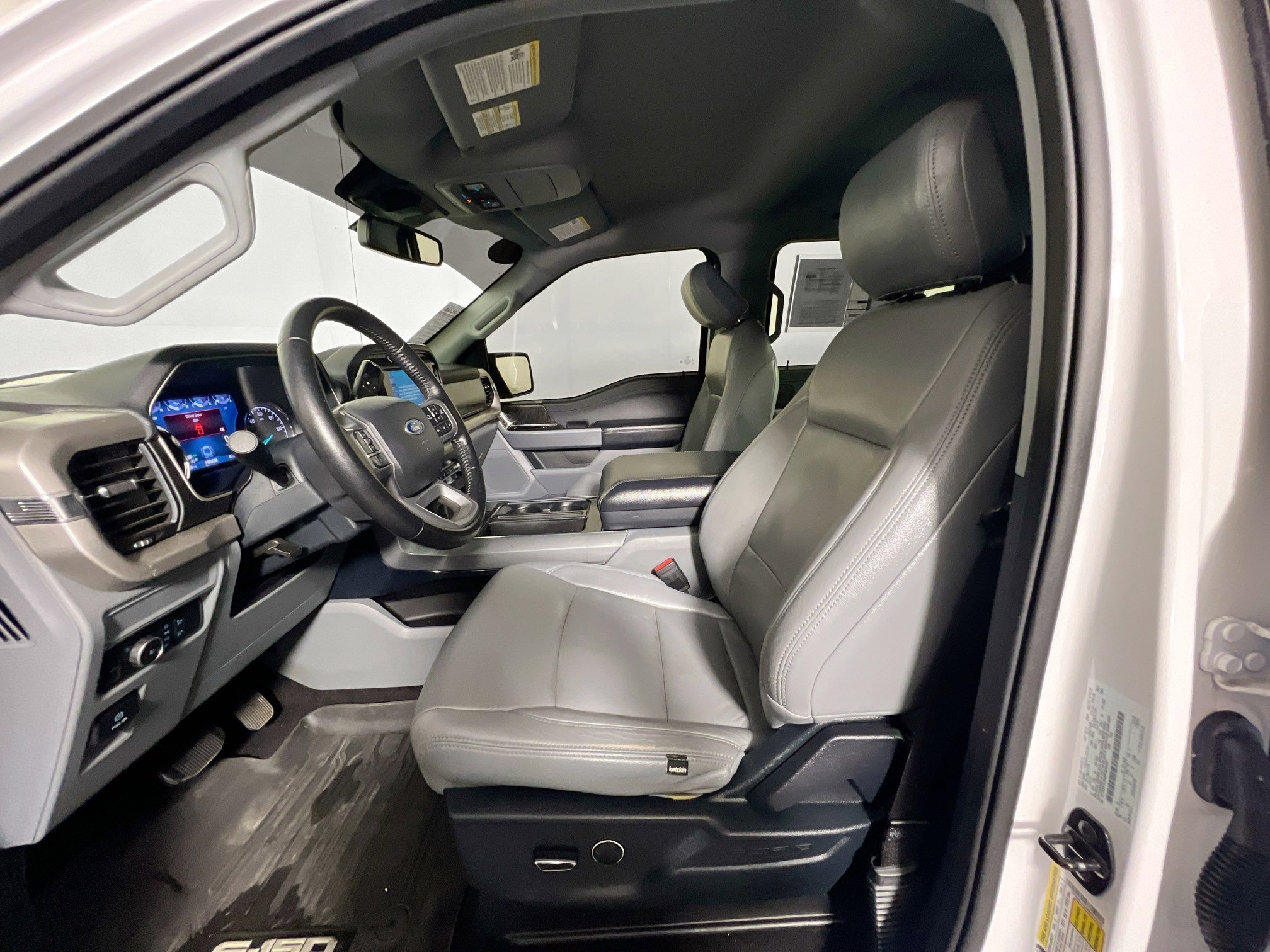 Used 2021 Ford F150 XLT w/ Equipment Group 301A Mid image 14