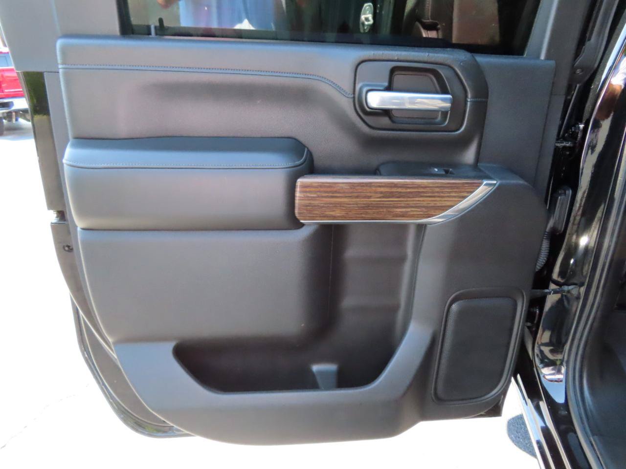 Used 2020 Chevrolet Silverado 2500 High Country w/ Z71 Off-Road Package AWD/4WD image 41
