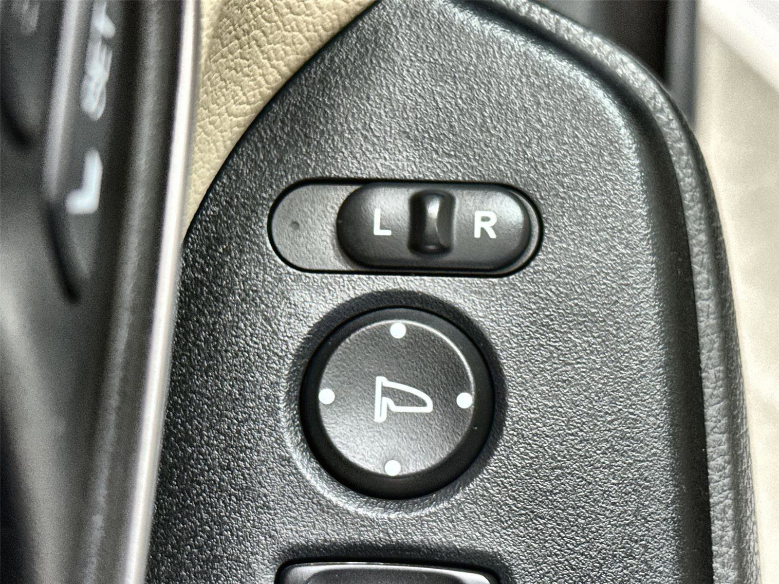Used 2022 Honda CR-V Touring image 15