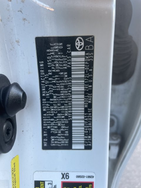 Used 2016 Toyota Corolla L FWD image 28