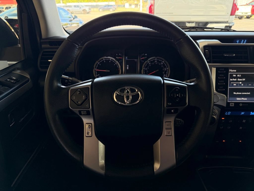 Used 2021 Toyota 4Runner Limited RWD image 20