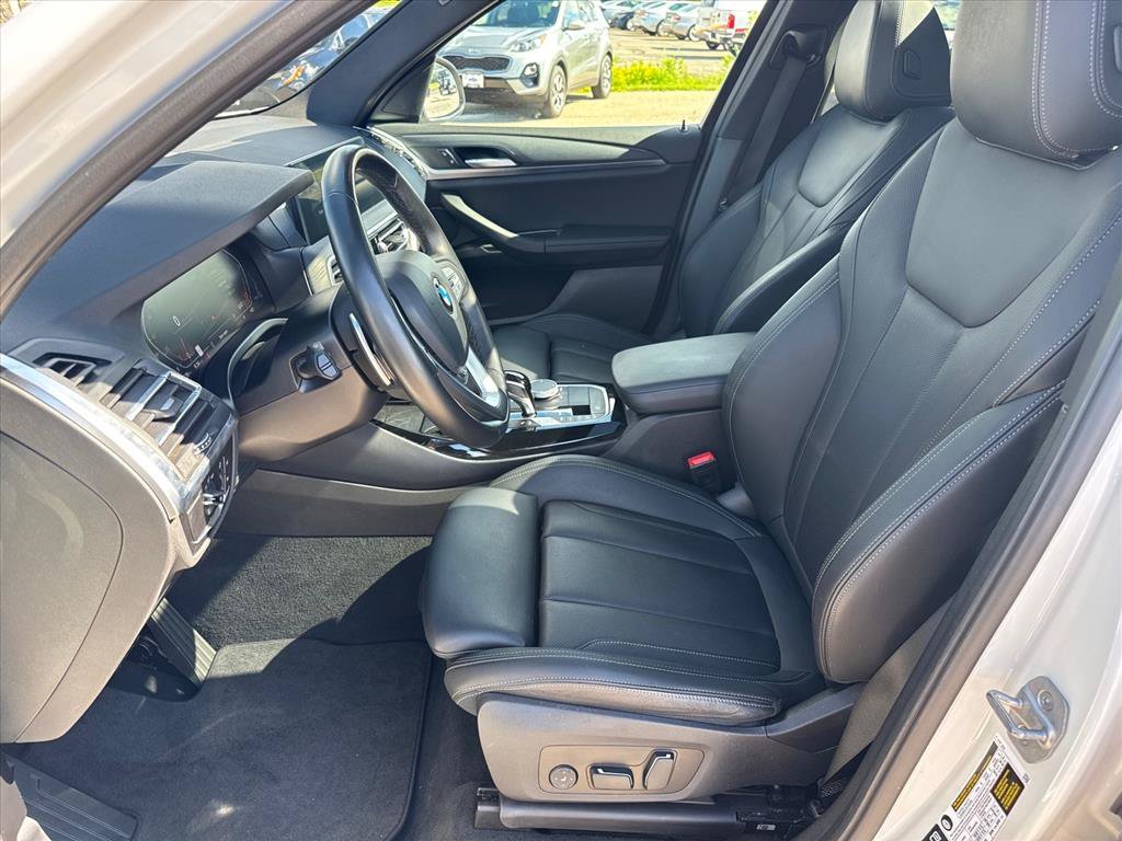 Used 2024 BMW X3 xDrive30i AWD/4WD image 10
