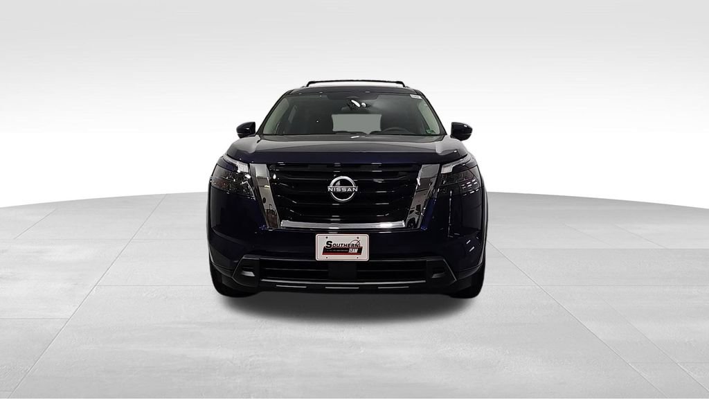 New 2025 Nissan Pathfinder SV image 8