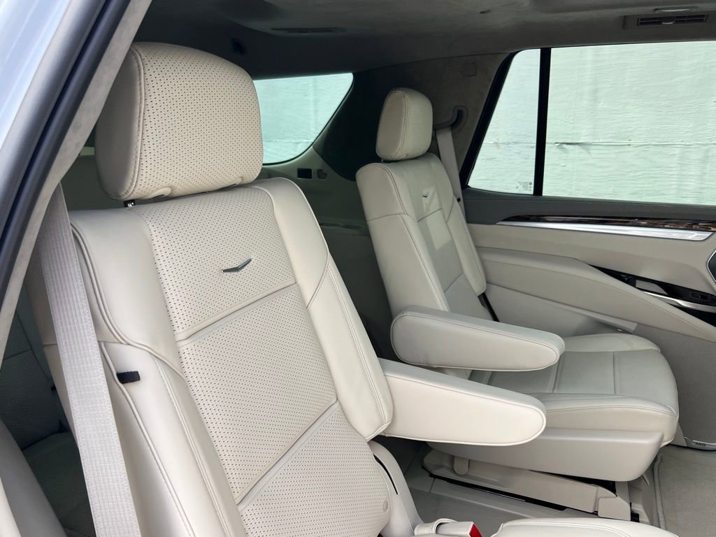 New 2026 Cadillac Escalade Platinum Luxury image 28