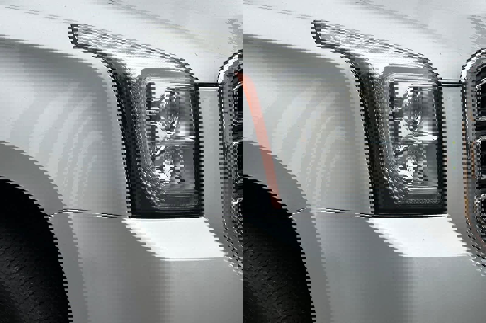 Used 2015 GMC Yukon SLT image 37