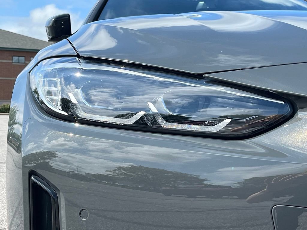 Certified 2023 BMW i4 eDrive35 RWD image 10