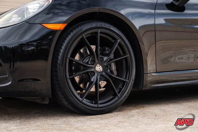 Used 2019 Porsche 718 Cayman RWD image 39