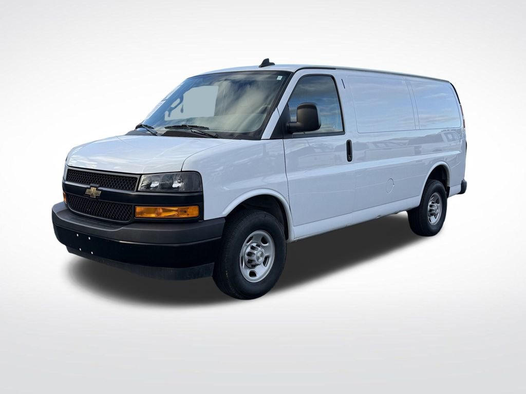Used 2024 Chevrolet Express 2500 w/ Driver Convenience Package image 3