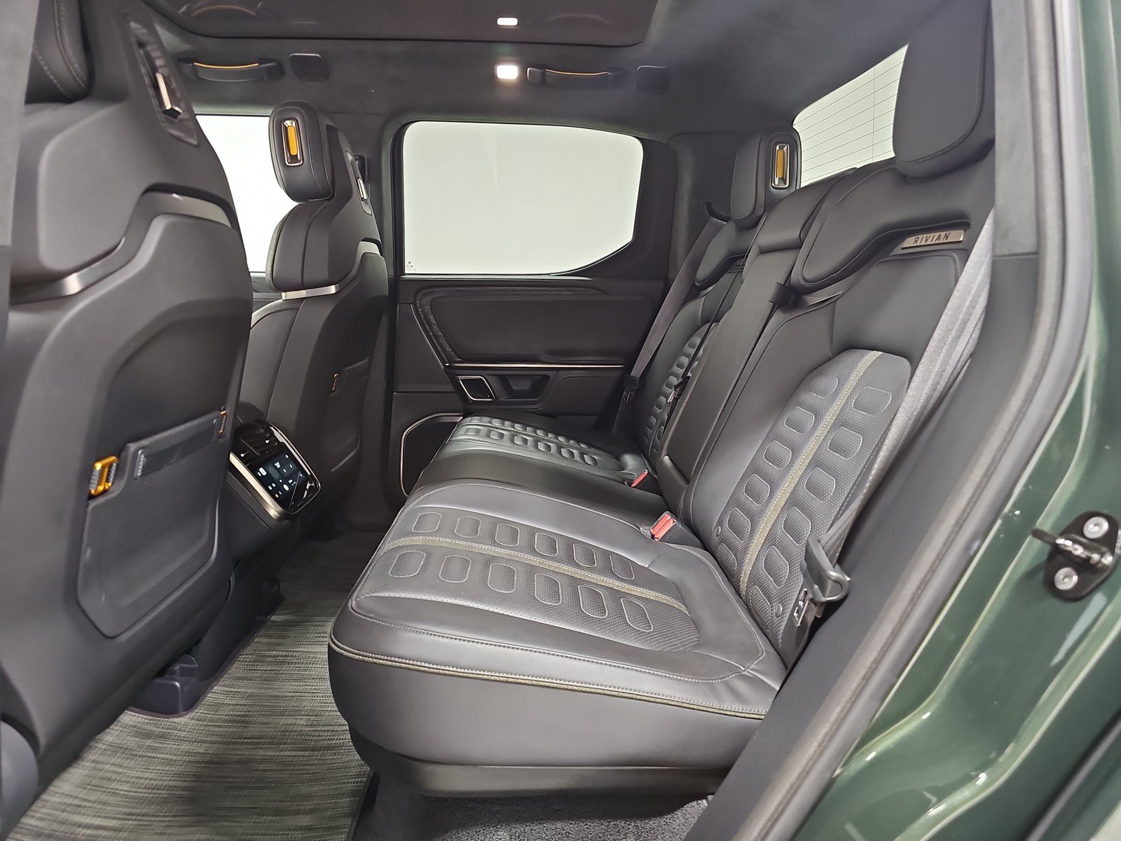 Used 2022 Rivian R1T Adventure AWD/4WD image 21