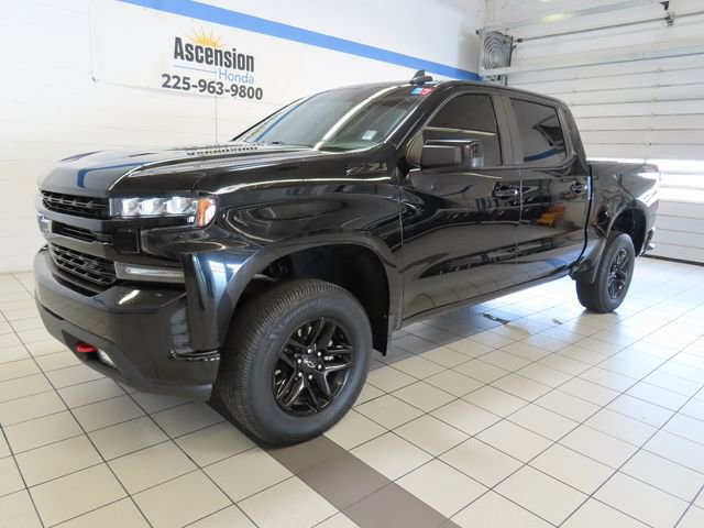 Used 2021 Chevrolet Silverado 1500 LT Trail Boss image 2
