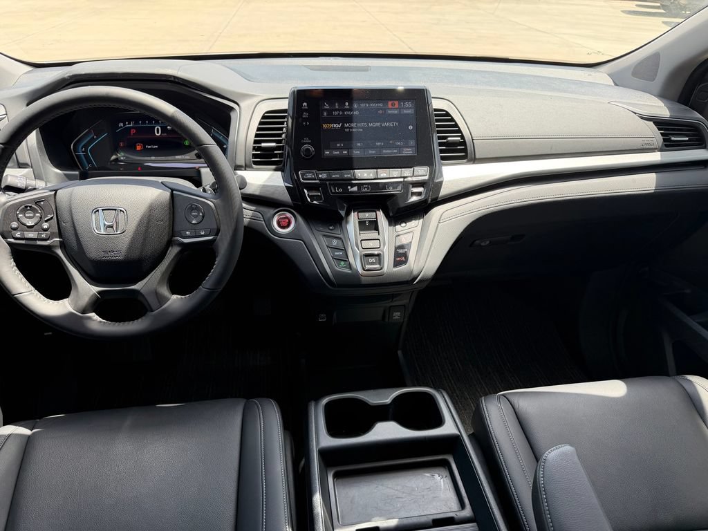 Used 2024 Honda Odyssey EX-L image 11