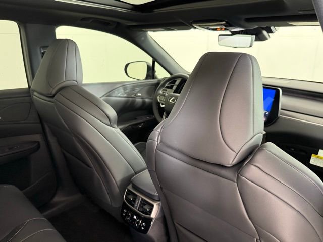 New 2025 Lexus RX 500h F Sport image 27