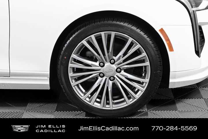 New 2025 Cadillac CT4 Premium Luxury image 33