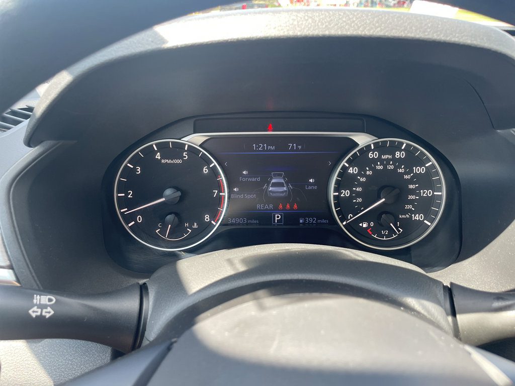 Used 2025 Nissan Altima 2.5 SV FWD image 21