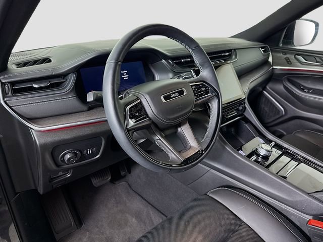 Used 2024 Jeep Grand Cherokee L Overland w/ Advanced Protech Group III image 9