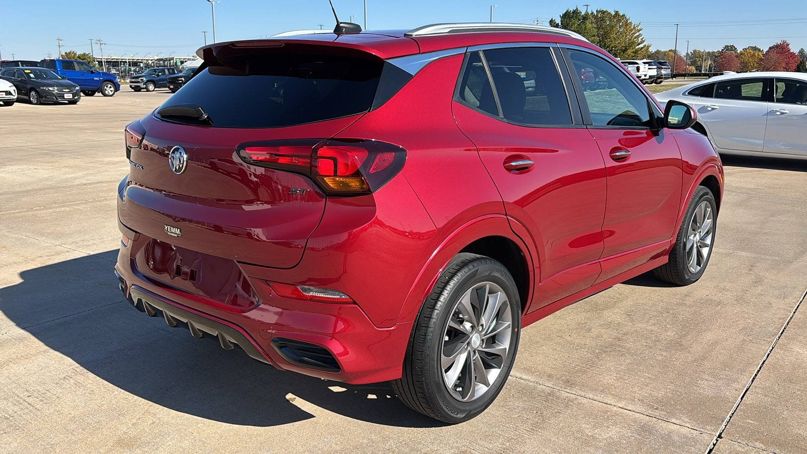 Used 2020 Buick Encore GX Select w/ Sport Touring Package image 9