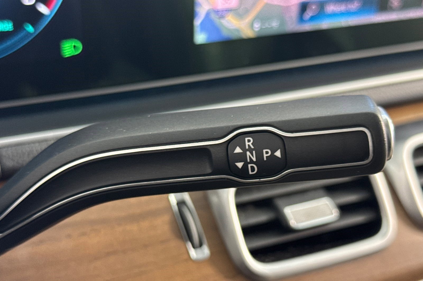 Used 2021 Mercedes-Benz GLS 450 4MATIC image 16