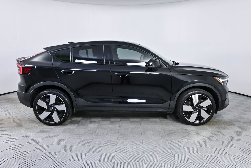 Certified 2023 Volvo C40 P8 Recharge Plus w/ Climate Package AWD/4WD image 28