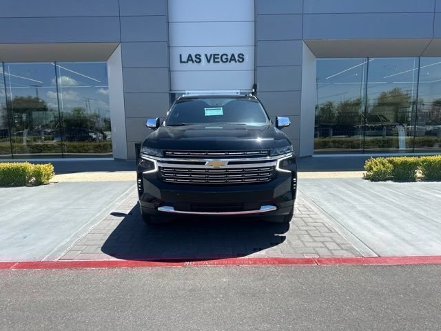 Used 2023 Chevrolet Suburban Premier AWD/4WD image 2
