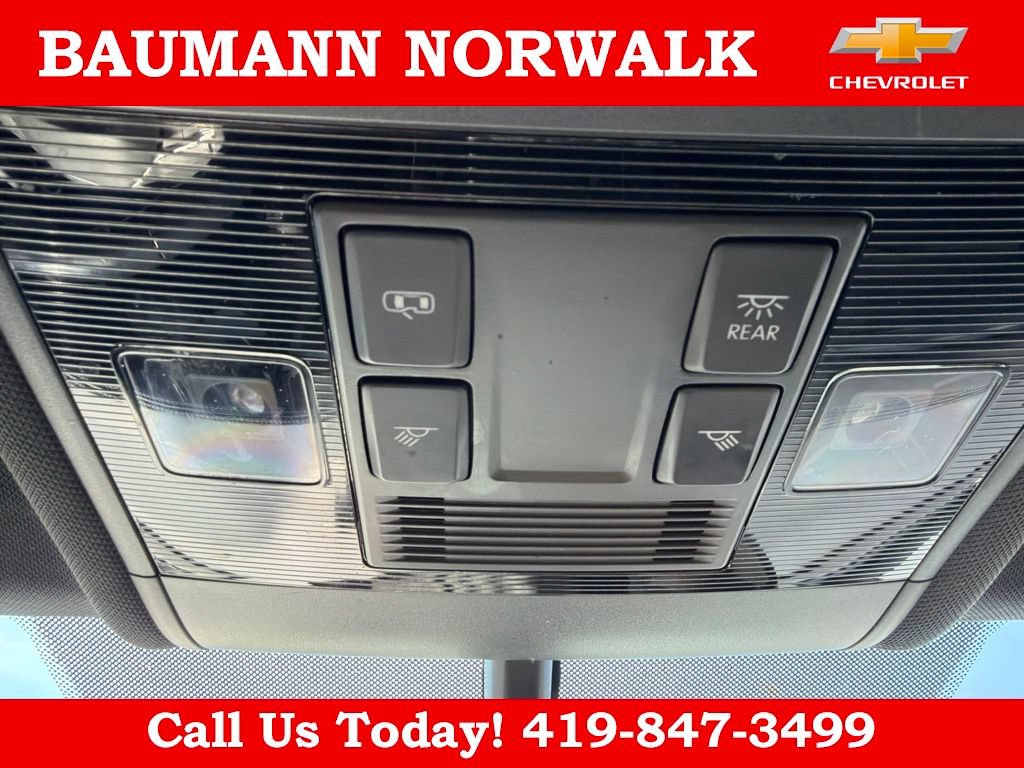 Used 2021 Volkswagen Atlas Cross Sport SE FWD image 26