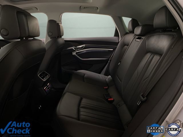 Used 2023 Audi e-tron Premium Plus w/ Premium Plus Package image 70