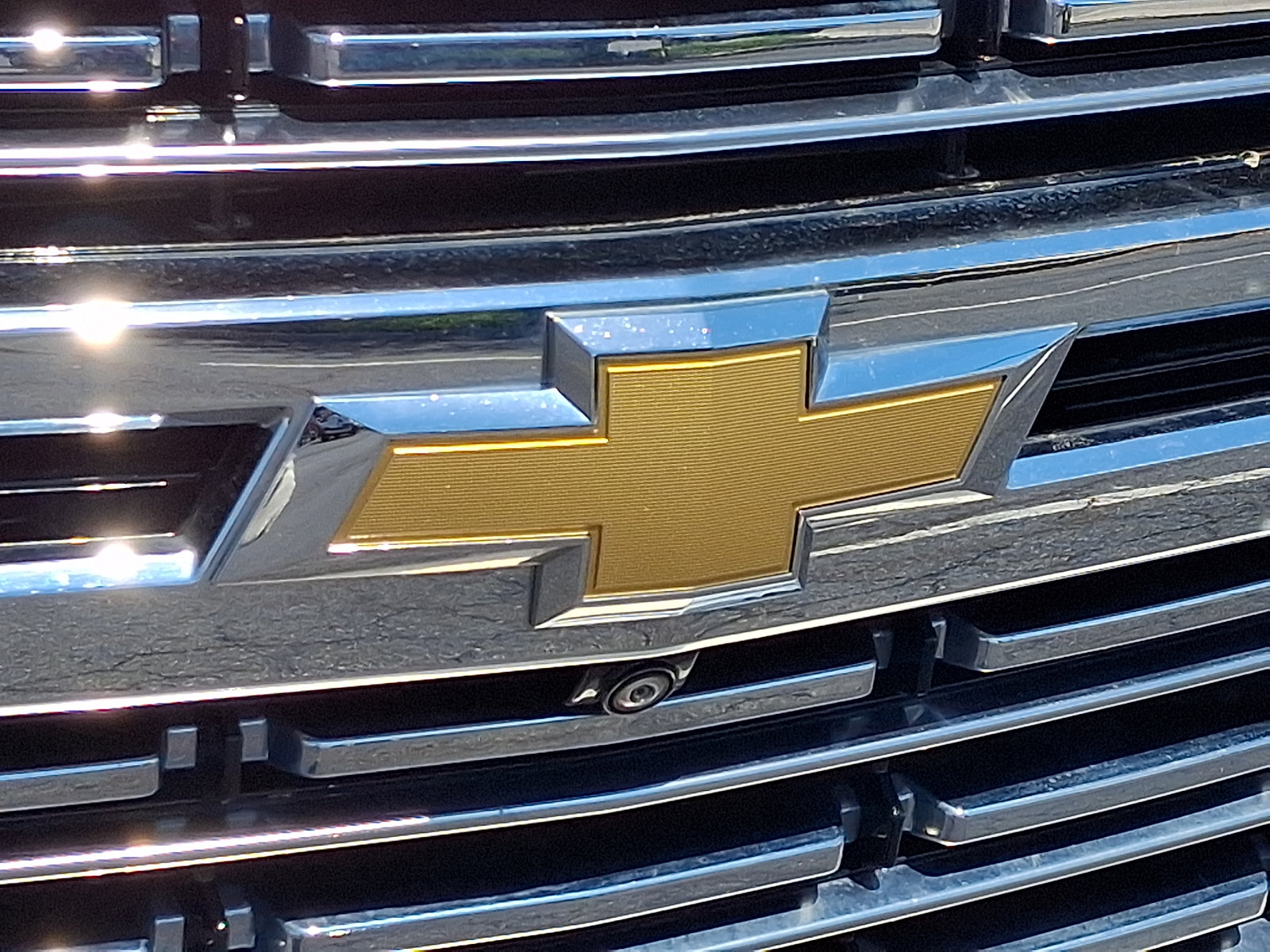 Certified 2024 Chevrolet Suburban Premier AWD/4WD image 36
